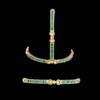 Natural Diamond Bracelet (Diamond 2.25CT, Gold 38.5 Grams 14kt in Emerald)