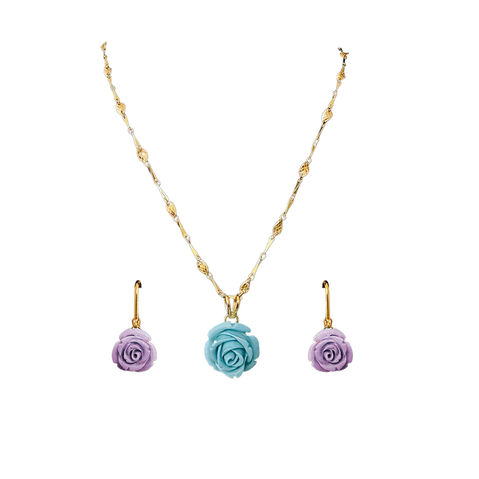 Gold Flower pendant Set - Chain - 7.750 Granms 18CT, Net Weight of pendant and tops - 4.400 18CT