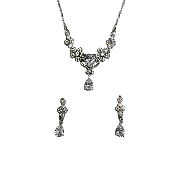 Pendant set in Sterling Silver 92.5% Purity with stone rs 3000 neww